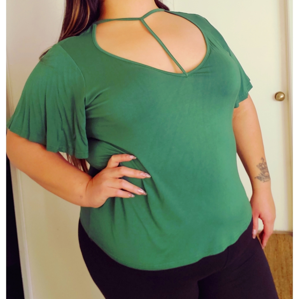 Green strappy short sleeve t shirt